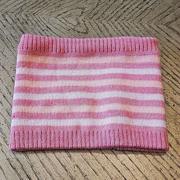 Other - Pink neck scarf girls